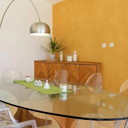 In With 7 Bedrooms Porto Cervo