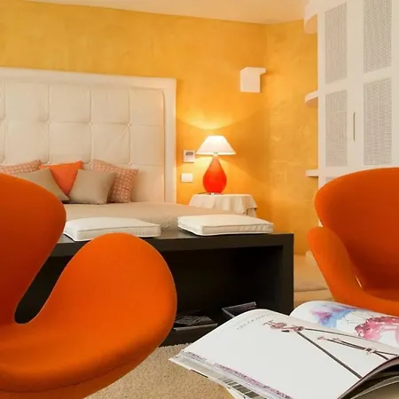 Hébergement de vacances In With 7 Bedrooms *